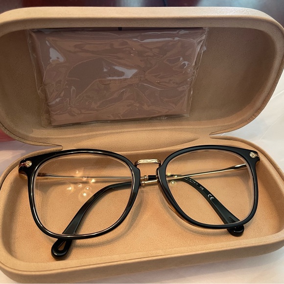 Chloe Ladies Eyeglasses Excellent Condition 
Item No. CE2734 218 53 - Picture 5 of 8